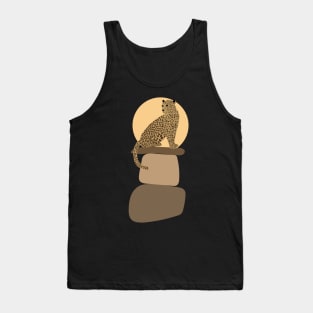 Leopard on the rocks Tank Top